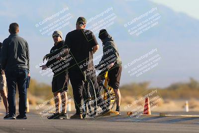 media/Feb-06-2025-Racers Edge (Thu) [[c17ed6f7b1]]/3-Around the Pits-Track Walk/
